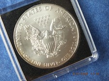 2005 silver eagle coin 1 OZ