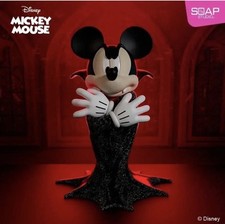 Disney Mickey Mouse Vampire Figure DY118 Halloween BNIB  Rare - collectable