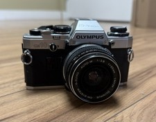 OLYMPUS OM 10 35mm Camera