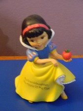 Disney Princess Collection by The Hamilton Collection: Snow White