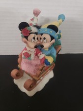 Enesco Disney Snow Wonder I Love You Mickey And Minnie Sled Sleigh Figurine