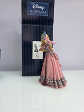 Disney Aurora Figurine Masquerade Showcase Haute Couture Collection Ornament ❤️