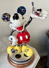 Bradford Exchange Disney Mickey Mouse's Magical Moments Sculpture