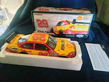 RCR Drivers Select 1:24 Kevin Harvick #29 Shell/Pennzoil 2001 Chevy LE NASCAR