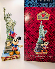 Disney Traditions Showcase Mickey Mouse Liberty And Justice For All Figurine 11"