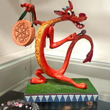 Disney Showcase Collection Mushu “Look Alive!” Figurine 7-9.9"