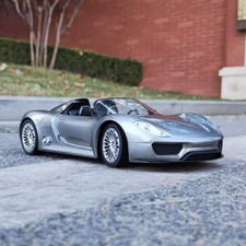 1:18 918 Spyder Roadster Alloy Sports Car Model Diecast Metal Track Racing Car V