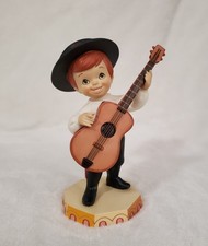 WDCC Hola Amigos Hello Friends Spain It's A Small World *Listing for boy piece*