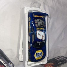 Chase Elliott #9 NAPA 2014 AUTOGRAPHED Camaro