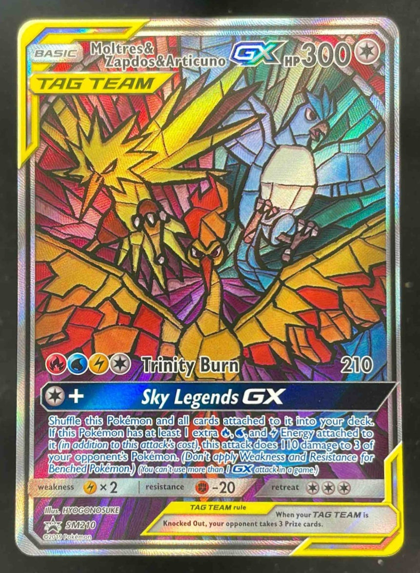 2019 Pokemon SM Black Star Promos #SM210 Moltres & Zapdos & Articuno Tag Team